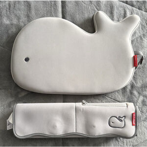 Skip Hop Moby Baby Bath Elbow Saver & Knee Pad - Gray